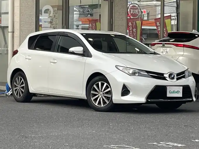 新着情報“オーリス180G”2012年式ホワイトパールクリスタルシャイン入荷しました！