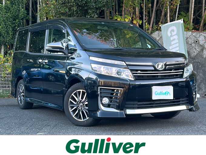 新着情報“ヴォクシーZS 煌”2015年式ブラック入荷しました！