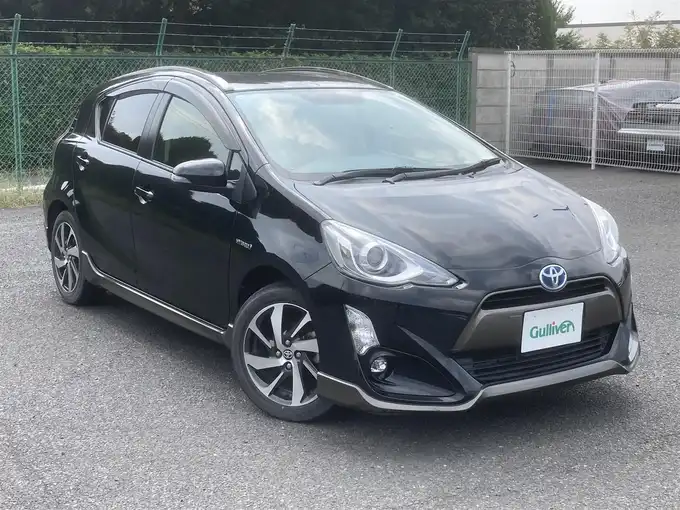 新着情報“アクアX－アーバン”2015年式ブラックマイカ入荷しました！