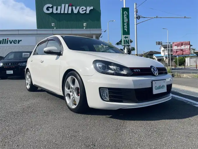 新着情報“ゴルフGTi”2013年式白入荷しました！