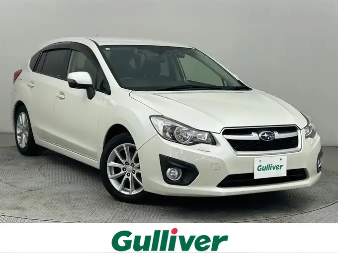 新着情報“インプレッサスポーツ2．0iアイサイト”2014年式サテンホワイトパール入荷しました！