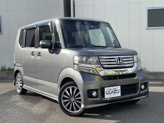 新着情報“Ｎ－ＢＯＸカスタムG・ターボパッケージ”2012年式ポリッシュドメタルメタリック入荷しました！