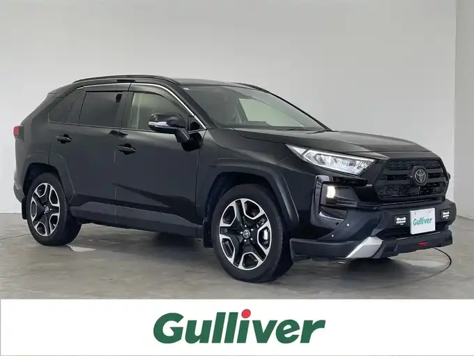 新着情報“ＲＡＶ４アドベンチャー”2020年式アティチュードブラックマイカ入荷しました！