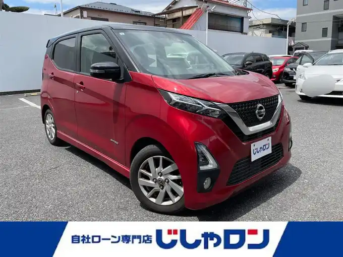 新着情報“デイズハイウェイスター X”2019年式スパークリングレッド/ブラック入荷しました！