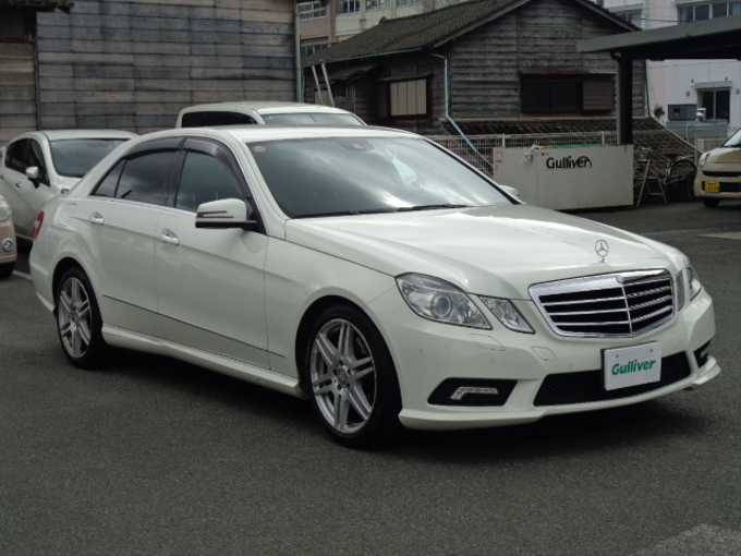 新着情報“ＥクラスE350 アバンギャルド”2010年式カルサイトホワイト入荷しました！