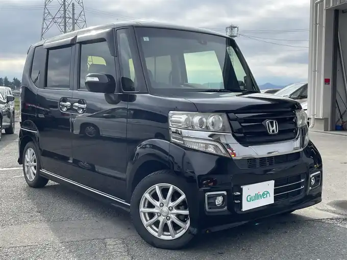 新着情報“Ｎ－ＢＯＸカスタムG特別仕様車ターボSSブラックスタイルパッケージ”2017年式黒入荷しました！