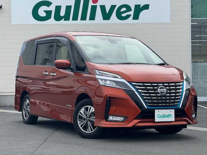 新着情報“セレナe－パワー ハイウェイスターV アーバンクロム”2021年式オレンジ入荷しました！
