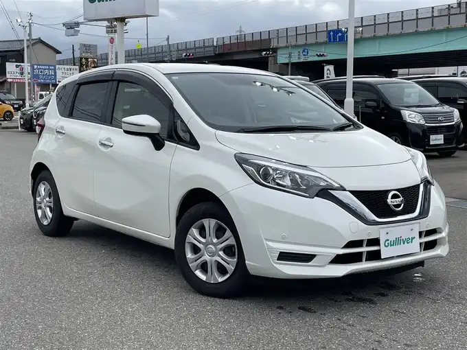 新着情報“ノートX”2018年式ブリリアントホワイトパール入荷しました！