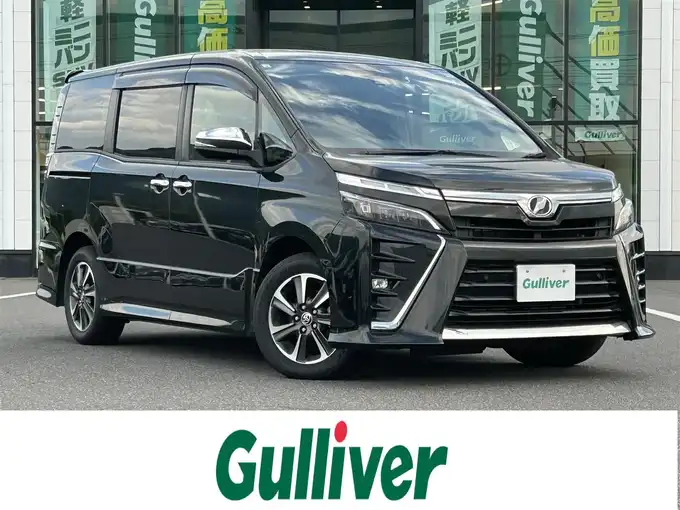 新着情報“ヴォクシーZS 煌Ⅱ”2019年式イナズマスパーキングブラックガラスフレーク入荷しました！