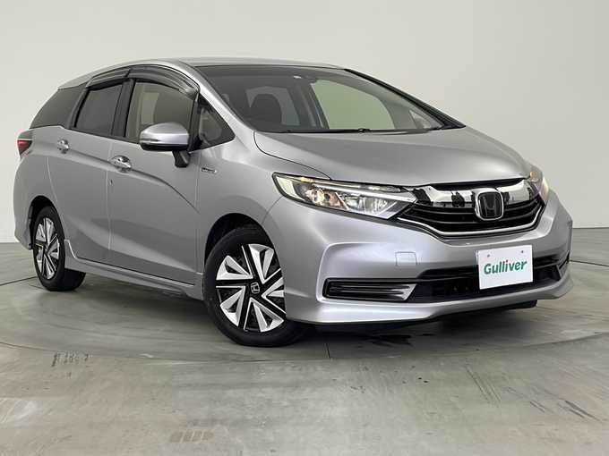 新着情報“シャトルハイブリッド ホンダセンシング”2020年式ルナシルバーM入荷しました！