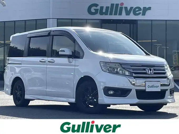 新着情報“ステップワゴンスパーダZ クールスピリット”2013年式ホワイトオーキッドパール入荷しました！