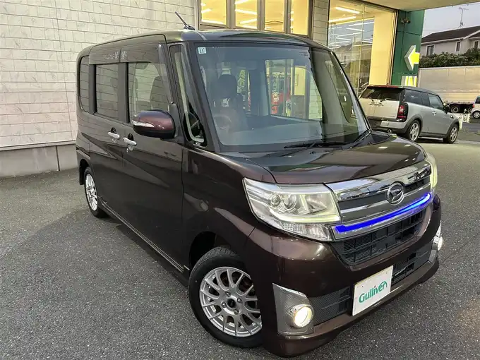 新着情報“タントカスタムX”2013年式プラムブラウンクリスタルマイカ入荷しました！