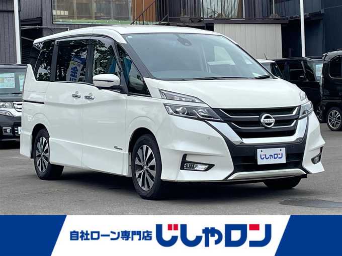 新着情報“セレナハイウェイスター”2016年式ブリリアントホワイトパール入荷しました！