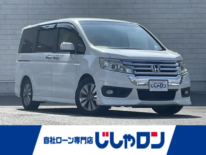 新着情報“ステップワゴンスパーダZ”2014年式ホワイトオーキッドパール入荷しました！