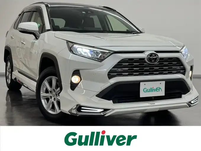 新着情報“ＲＡＶ４G Zパッケージ”2019年式ホワイトパールクリスタルシャイン入荷しました！