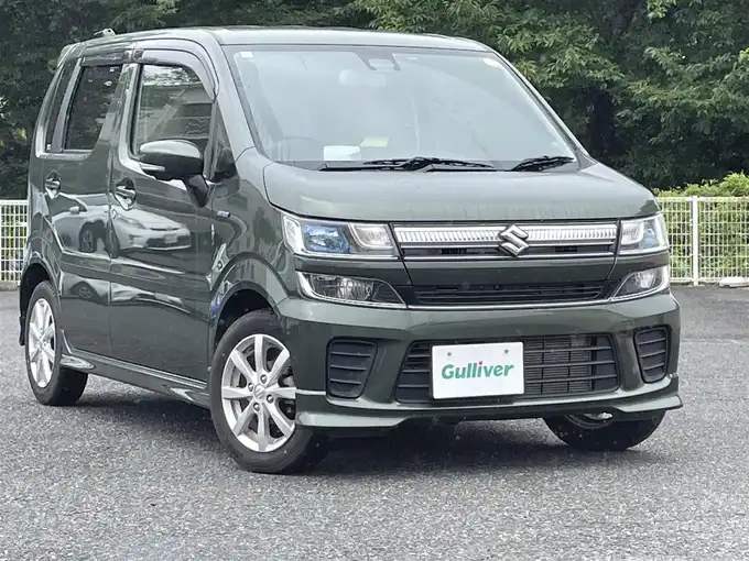 新着情報“ワゴンＲハイブリッドFZ”2022年式クールカーキPM入荷しました！