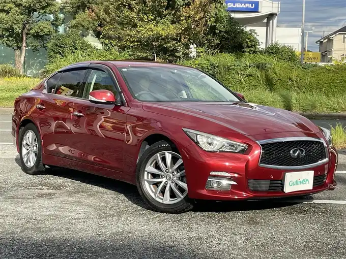 新着情報“スカイライン200GT－t”2017年式ラディアントレッド入荷しました！