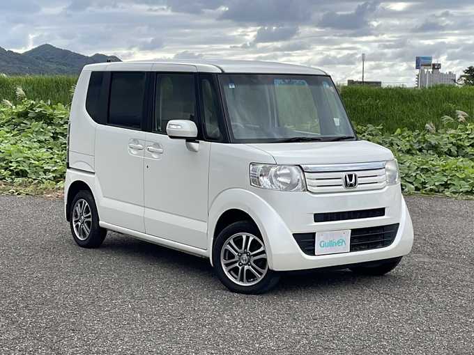 新着情報“Ｎ－ＢＯＸG・Lパッケージ”2013年式プレミアムホワイトパール入荷しました！