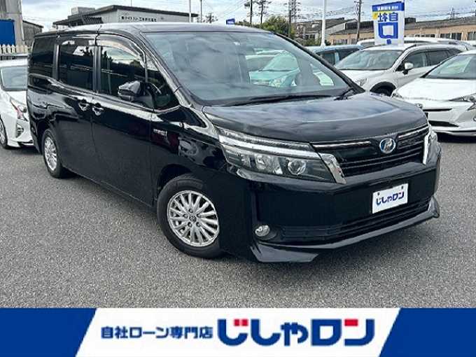 新着情報“ヴォクシーハイブリッドV”2014年式ブラック入荷しました！