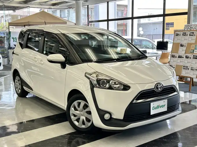 新着情報“シエンタX 車いす仕様車（タイプI）助手席側セカンドシート付”2018年式スーパーホワイトⅡ入荷しました！