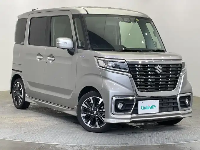 新着情報“スペーシアカスタムハイブリッドXS”2019年式スチールシルバーM入荷しました！