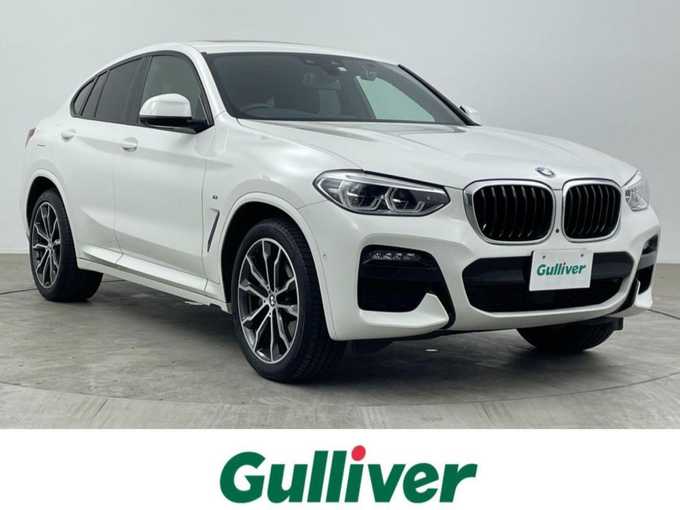 新着情報“Ｘ４xDrive 30i Mスポーツ”2020年式アルピンホワイトⅢ入荷しました！