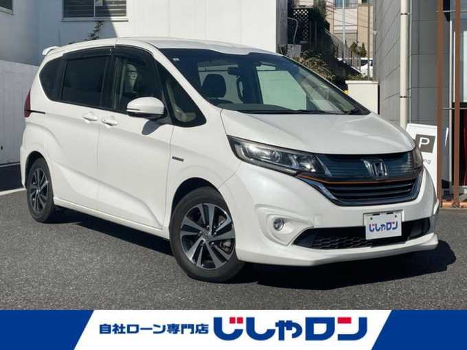 新着情報“フリードハイブリッドハイブリッド・EX”2017年式ホワイトオーキッドパール入荷しました！