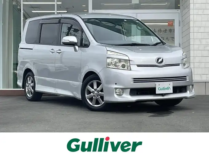 新着情報“ヴォクシーZS 煌”2008年式シルバーM入荷しました！