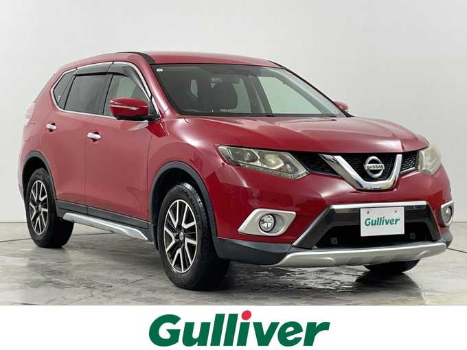 新着情報“エクストレイル20X エクストリーマーX エマージェンシーブレーキパッケージ”2015年式バーニングレッド入荷しました！