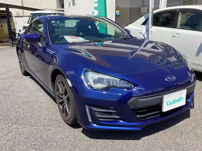 新着情報“ＢＲＺR”2016年式ラピスブルーP入荷しました！