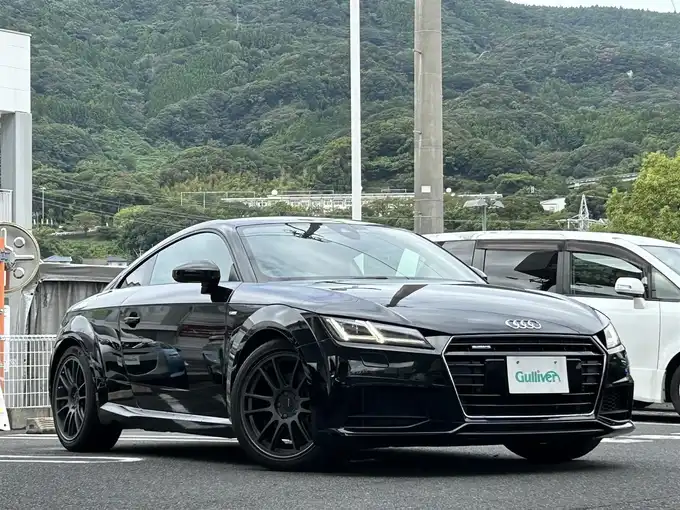 新着情報“ＴＴクーペ2．0 TFSI クワトロ”2015年式ミトスブラックメタリック入荷しました！