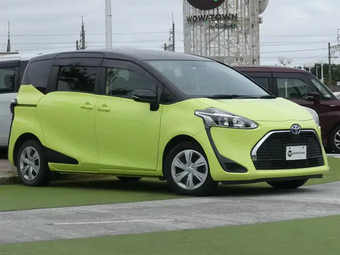 新着情報“シエンタハイブリッドX”2020年式ブラックマイカ/エアーイエロー 2トーン入荷しました！