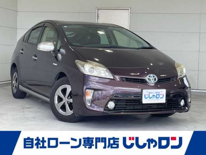 新着情報“プリウスSマイコーデ”2014年式ディープアメジストマイカメタリック入荷しました！