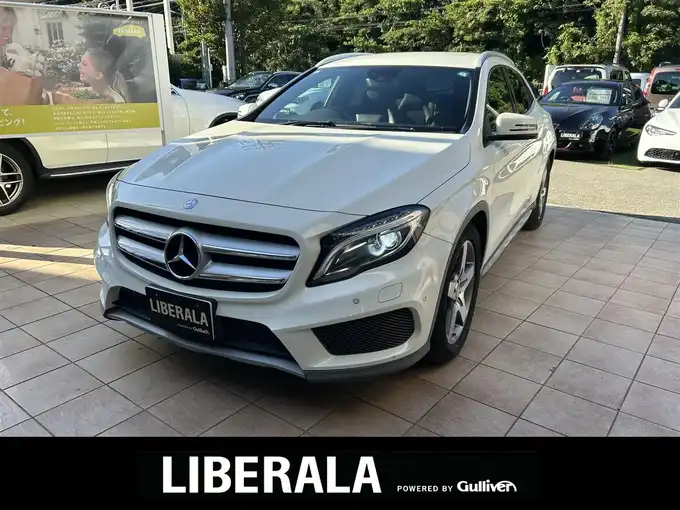 新着情報“ＧＬＡクラスGLA180 スポーツ”2014年式カルサイトホワイト入荷しました！