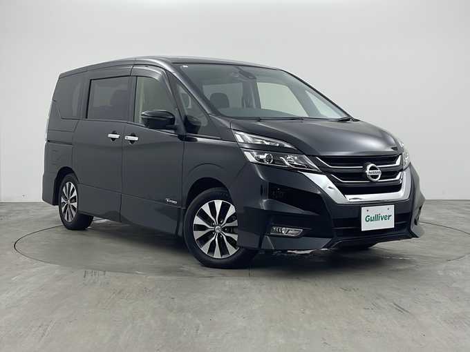 新着情報“セレナハイウェイスター”2017年式ダイヤモンドブラック入荷しました！