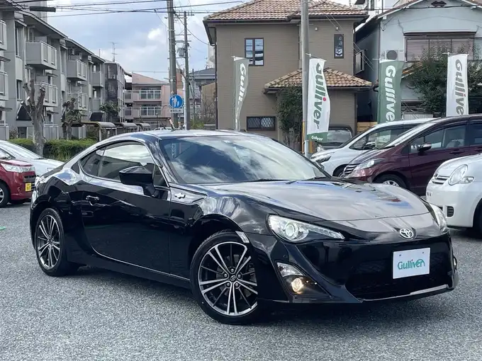 新着情報“８６GT”2014年式クリスタルブラックシリカ入荷しました！