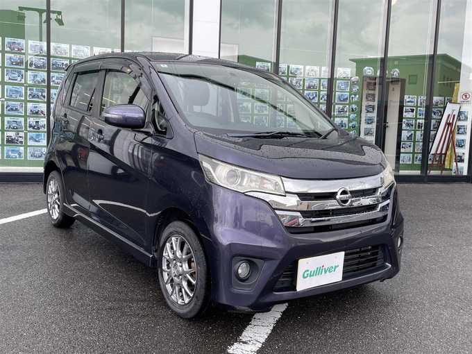 新着情報“デイズハイウェイスター G”2014年式プレミアムパープルP入荷しました！