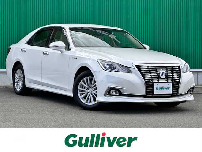 新着情報“クラウンハイブリッドロイヤルサルーン”2017年式ホワイトパールクリスタルシャイン入荷しました！