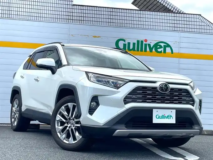 新着情報“ＲＡＶ４G Zパッケージ”2019年式ホワイトパールクリスタルシャイン入荷しました！