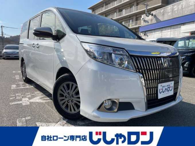 新着情報“エスクァイアGi”2016年式ホワイトパールクリスタルシャイン入荷しました！