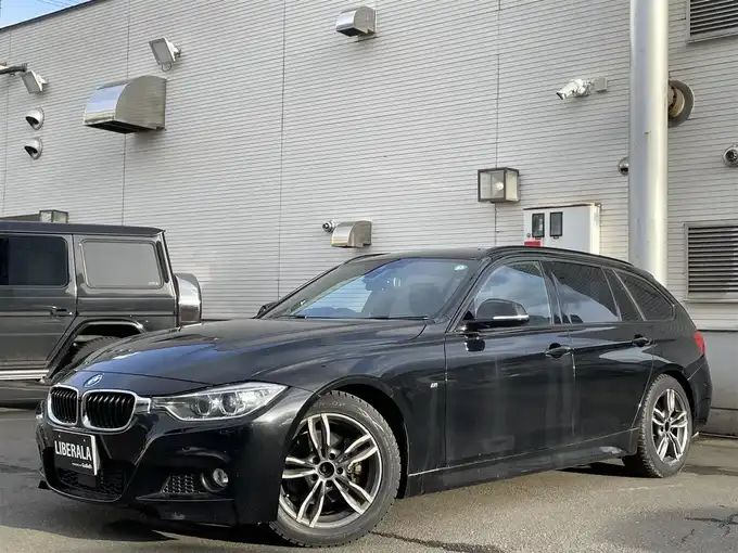 新着情報“３シリーズ320i xDriveツーリング Mスポーツ”2015年式サファイアブラックP入荷しました！