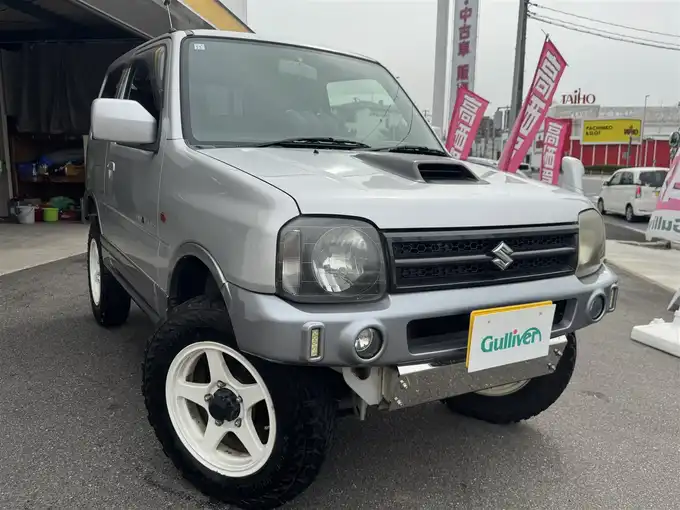 新着情報“ジムニーランドベンチャー”2003年式シルキーシルバーメタリック入荷しました！