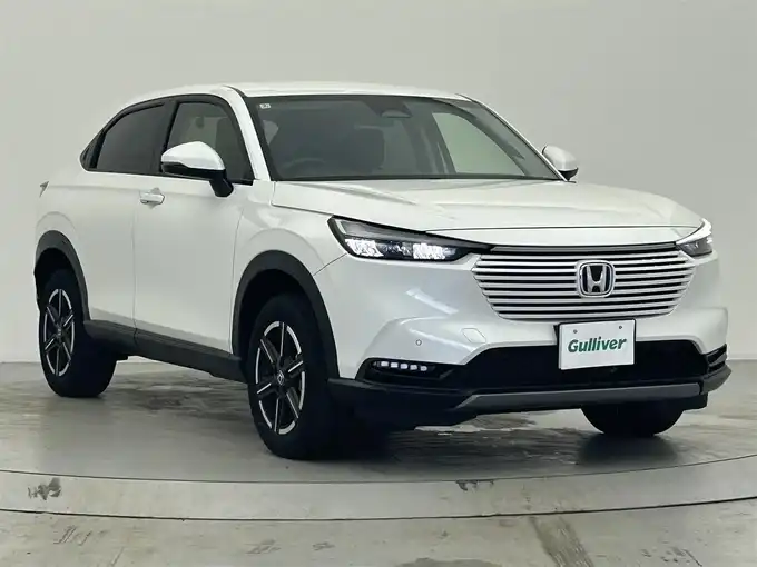 新着情報“ヴェゼルe:HEV X”2022年式プラチナホワイトパール入荷しました！