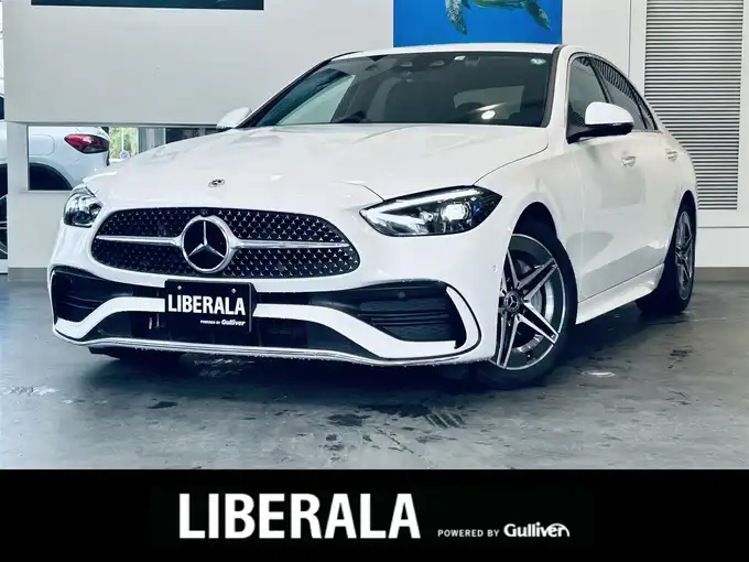 新着情報“ＣクラスC200アバンギャルド”2022年式パール入荷しました！