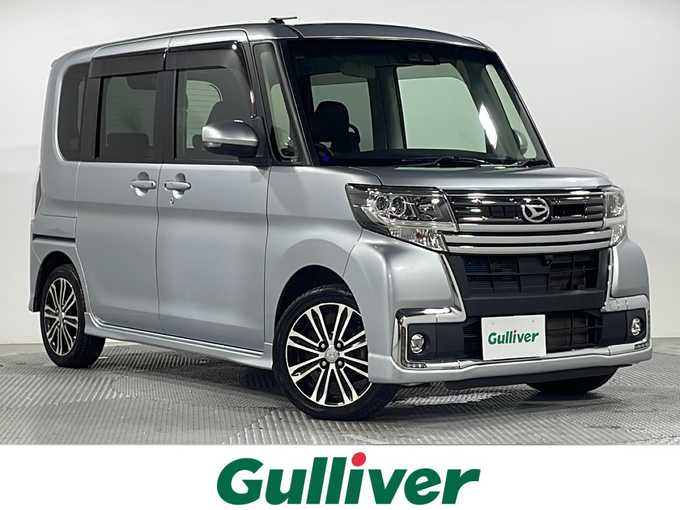 新着情報“タントカスタムRS トップエディションSAⅢ”2018年式ブライトシルバーメタリック入荷しました！