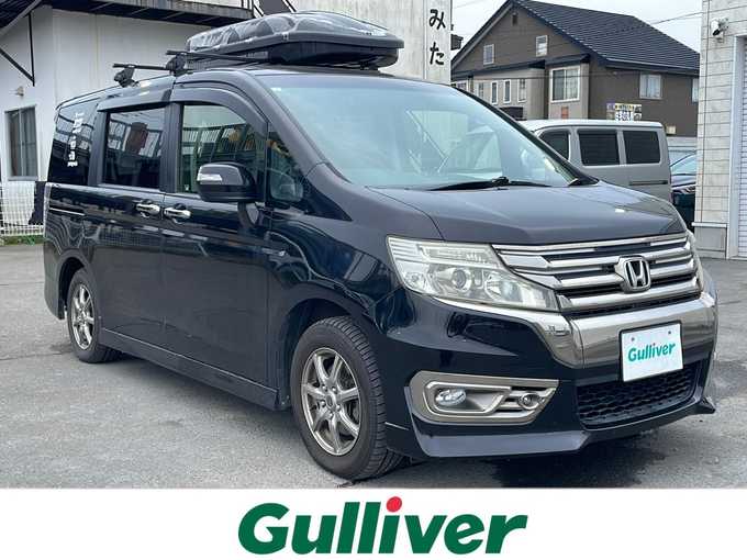 新着情報“ステップワゴンスパーダZ クールスピリット”2013年式プレミアムスパークルブラックパール入荷しました！