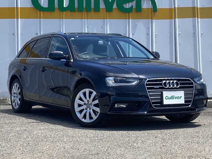 新着情報“Ａ４アバント2．0TFSIクワトロ”2014年式ムーンライトブルーパールエフェクト入荷しました！