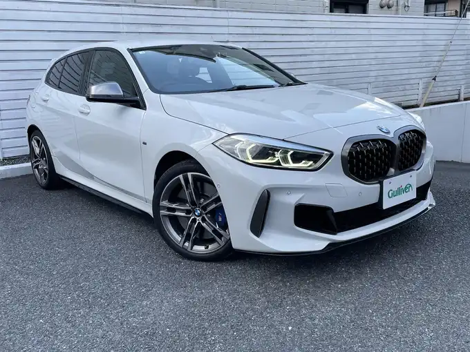 新着情報“１シリーズM135i xDrive”2020年式アルピンホワイトⅢ入荷しました！