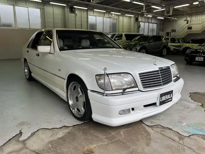 新着情報“ＳクラスS500”1996年式白入荷しました！