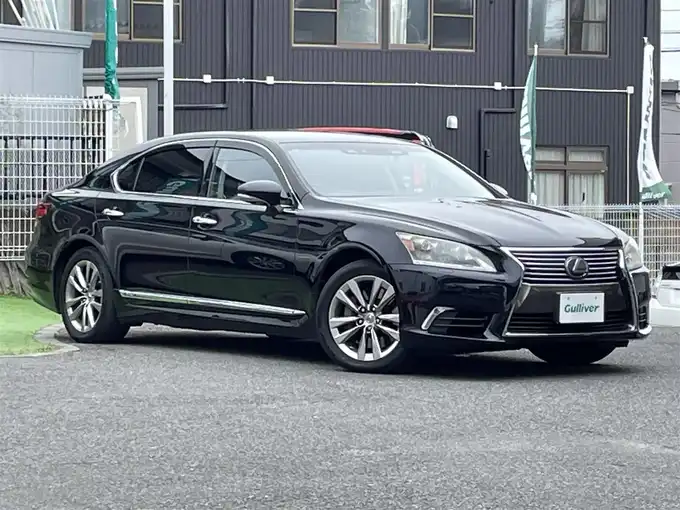新着情報“ＬＳLS600hL エグゼクティブパッケージ 4人乗り”2013年式ブラックオパールマイカ入荷しました！